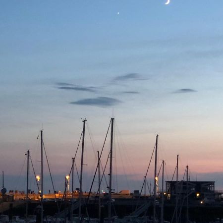 Au Coeur Du Marche 4 Etoiles Daire Fécamp Dış mekan fotoğraf